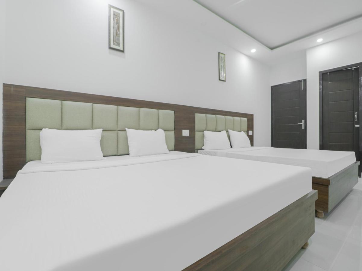 Oyo Townhouse 853 Hotel The Royal Aroma Haridwār Dış mekan fotoğraf