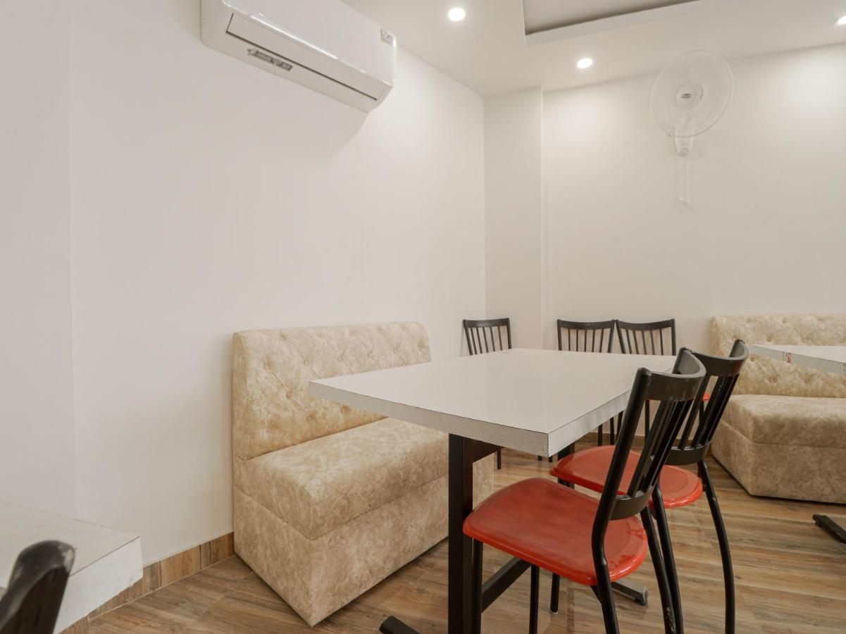 Oyo Townhouse 853 Hotel The Royal Aroma Haridwār Dış mekan fotoğraf