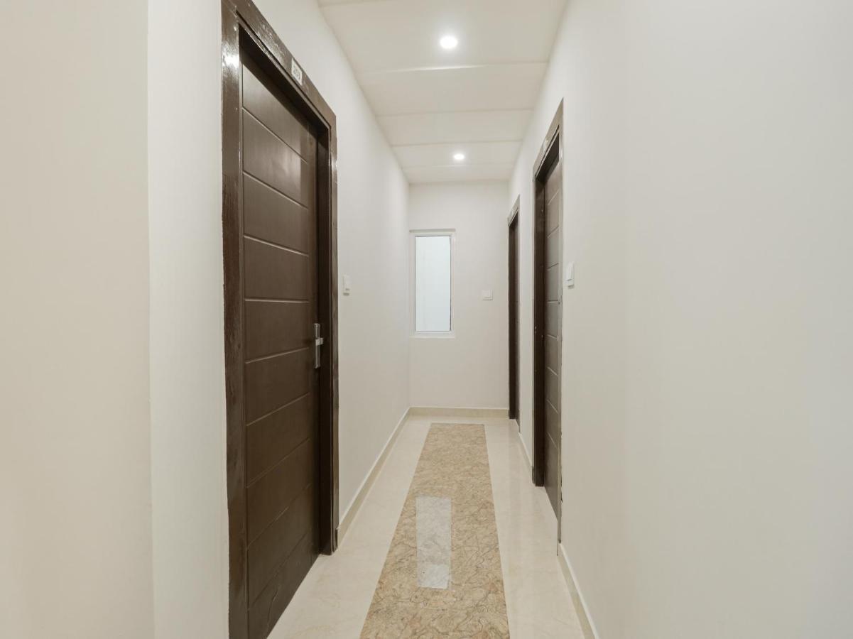Oyo Townhouse 853 Hotel The Royal Aroma Haridwār Dış mekan fotoğraf